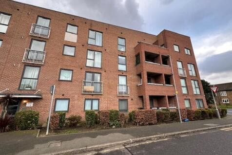2 bedroom Flat for sale, photo 1